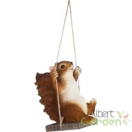   Hintázó mókus polyresin szobor, kültéri és beltéri dekorációs kiegészítő