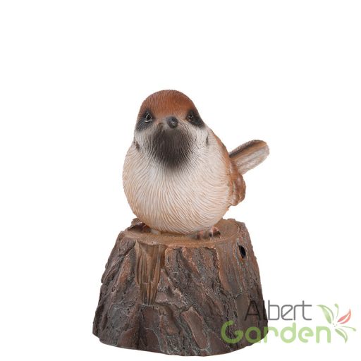 Fatörzsön ülő csiripelő kismadár polyresin szobor, mezei veréb, kültéri és beltéri dekorációs kiegészítő