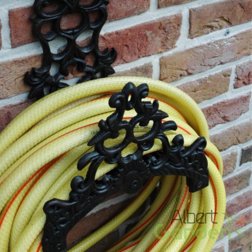 Klasszikus stílusú öntöttvas locsolótömlő tartó, slag tartó