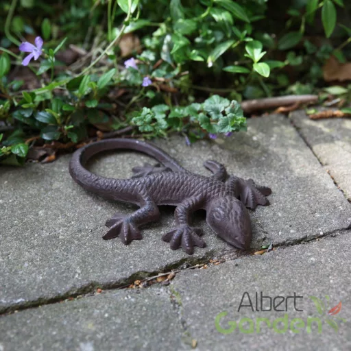 Öntöttvas gyík szobor, 15 cm